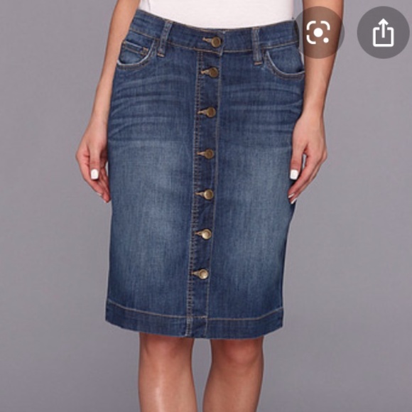Kut from the Kloth Dresses & Skirts - 💥Host Pick💥BNWT! Kut fom the Kloth | Denim Skirt